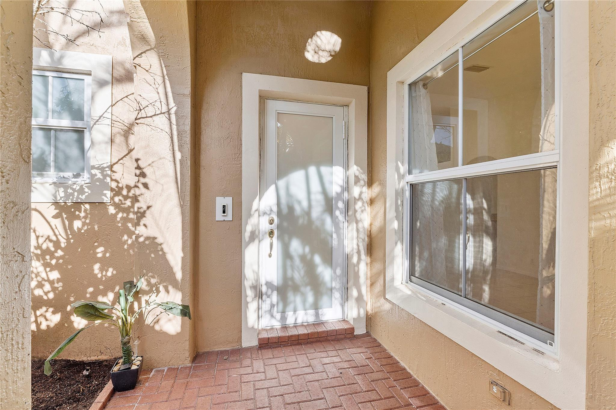 12117 NW 59th Street