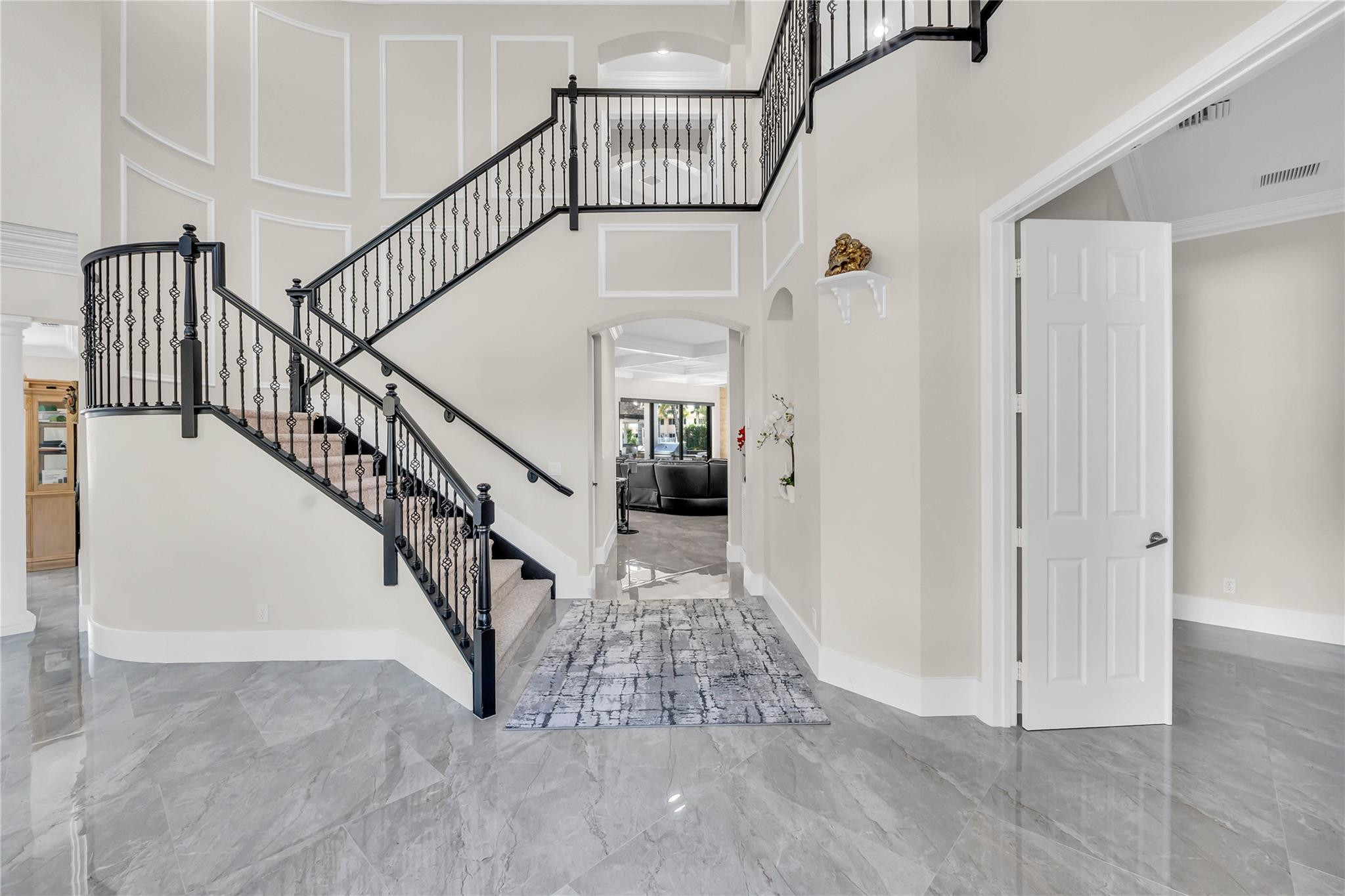 11737 Windsor Bay Place