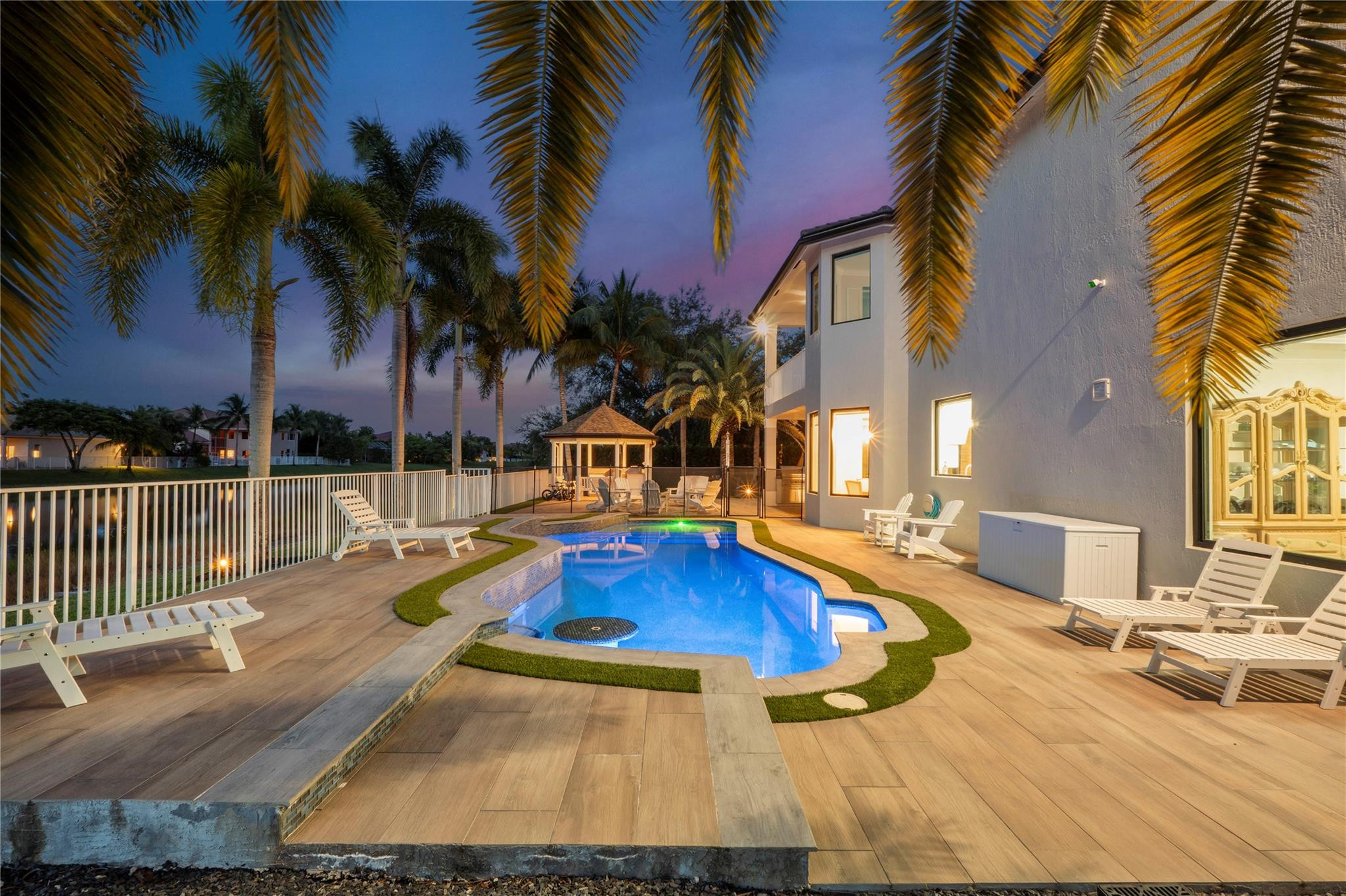 11737 Windsor Bay Place