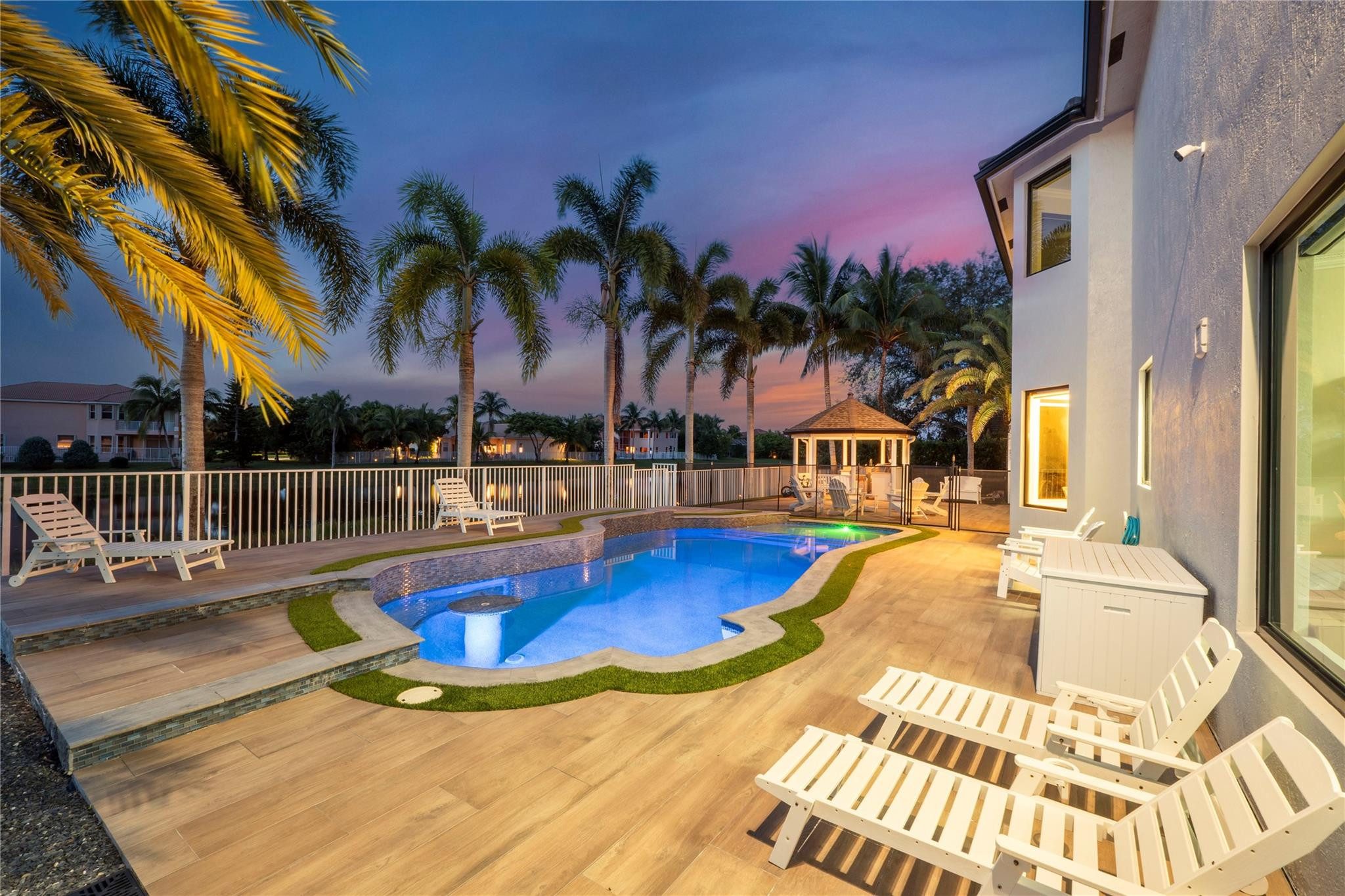 11737 Windsor Bay Place