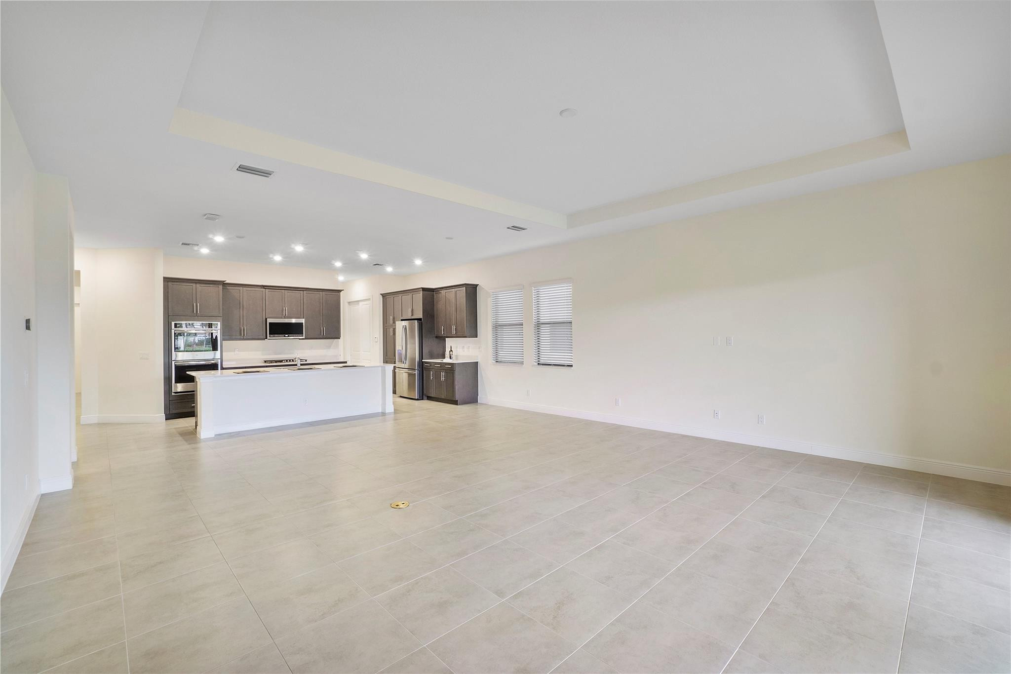 11785 S Waterway Circle