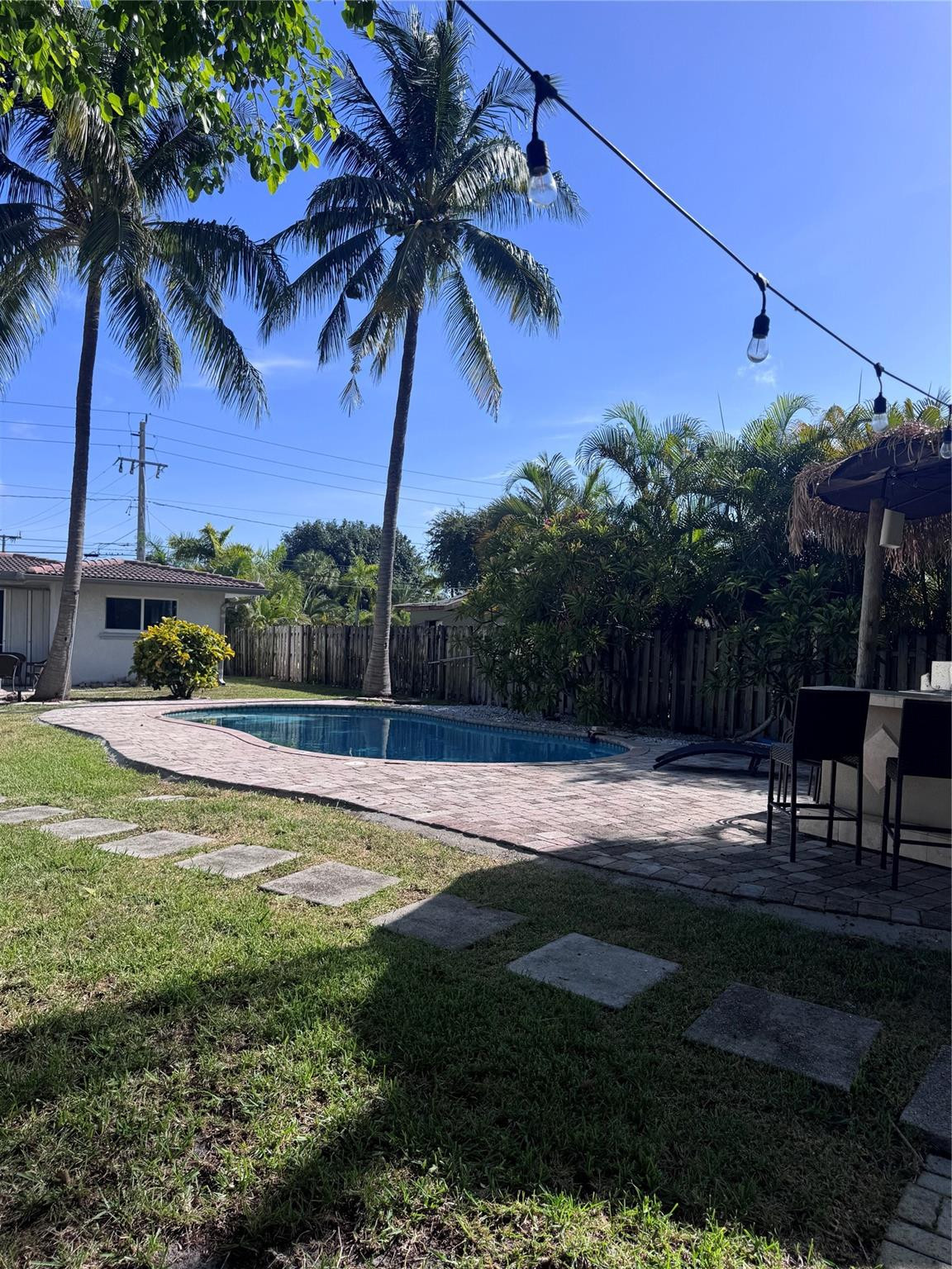 2700 NE 16th Street