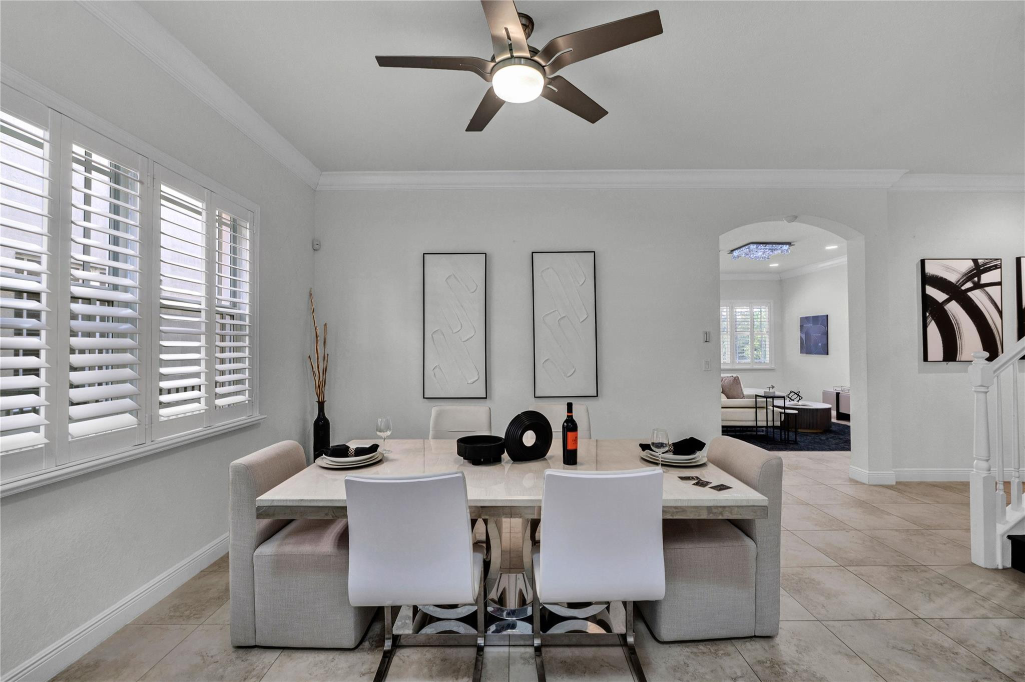 9725 Blue Isle