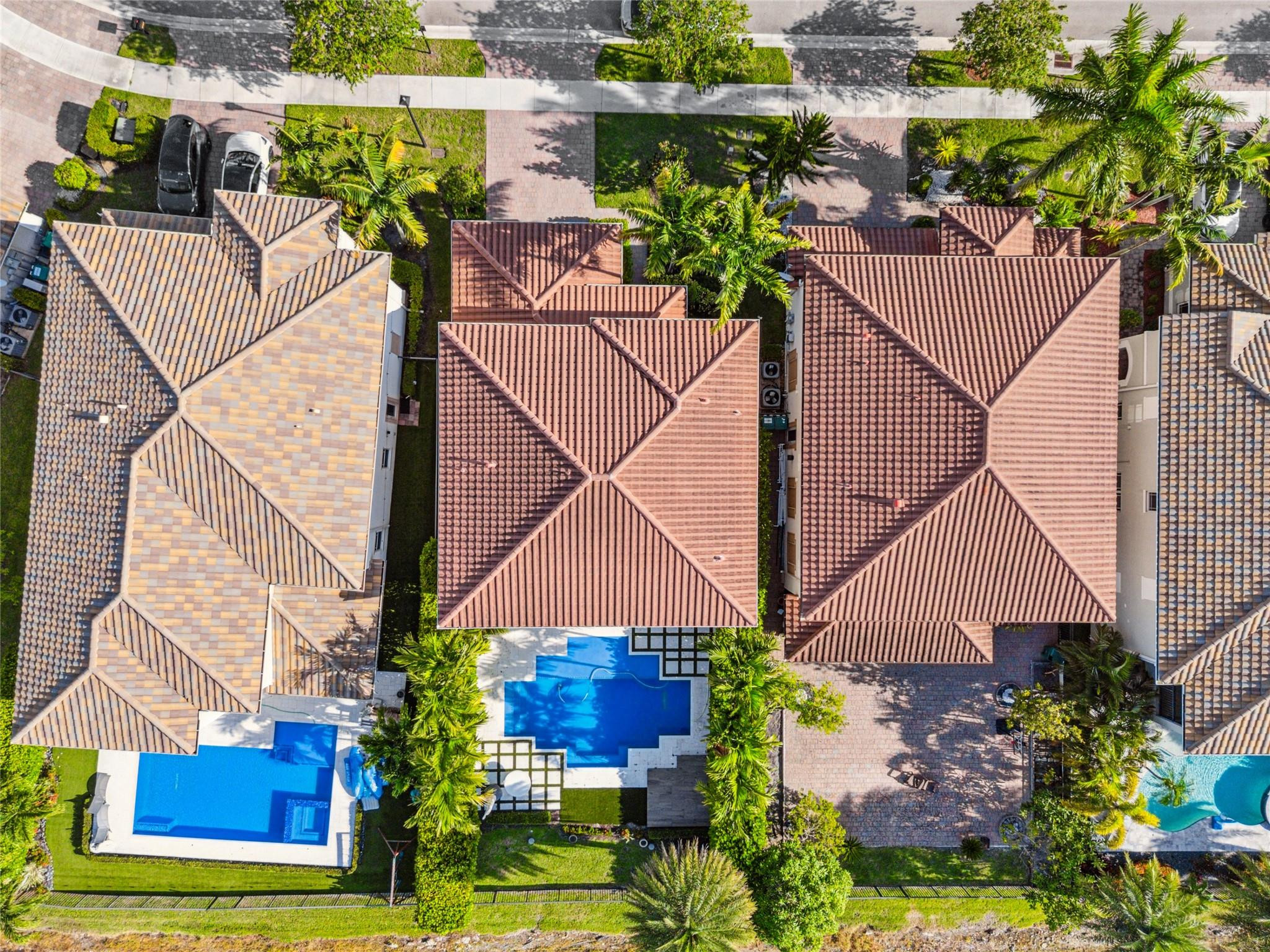 9725 Blue Isle
