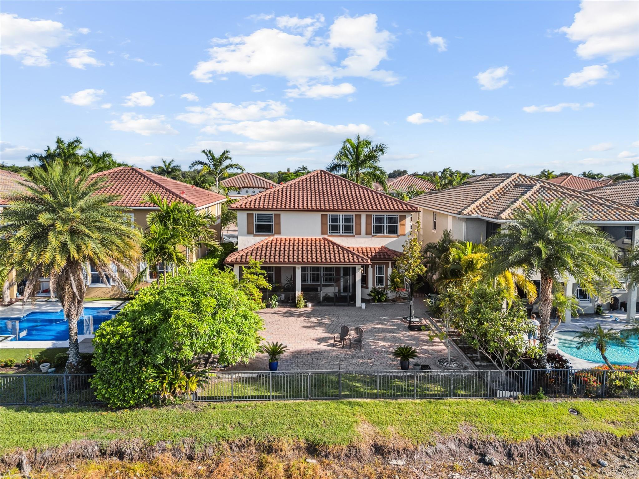 9725 Blue Isle