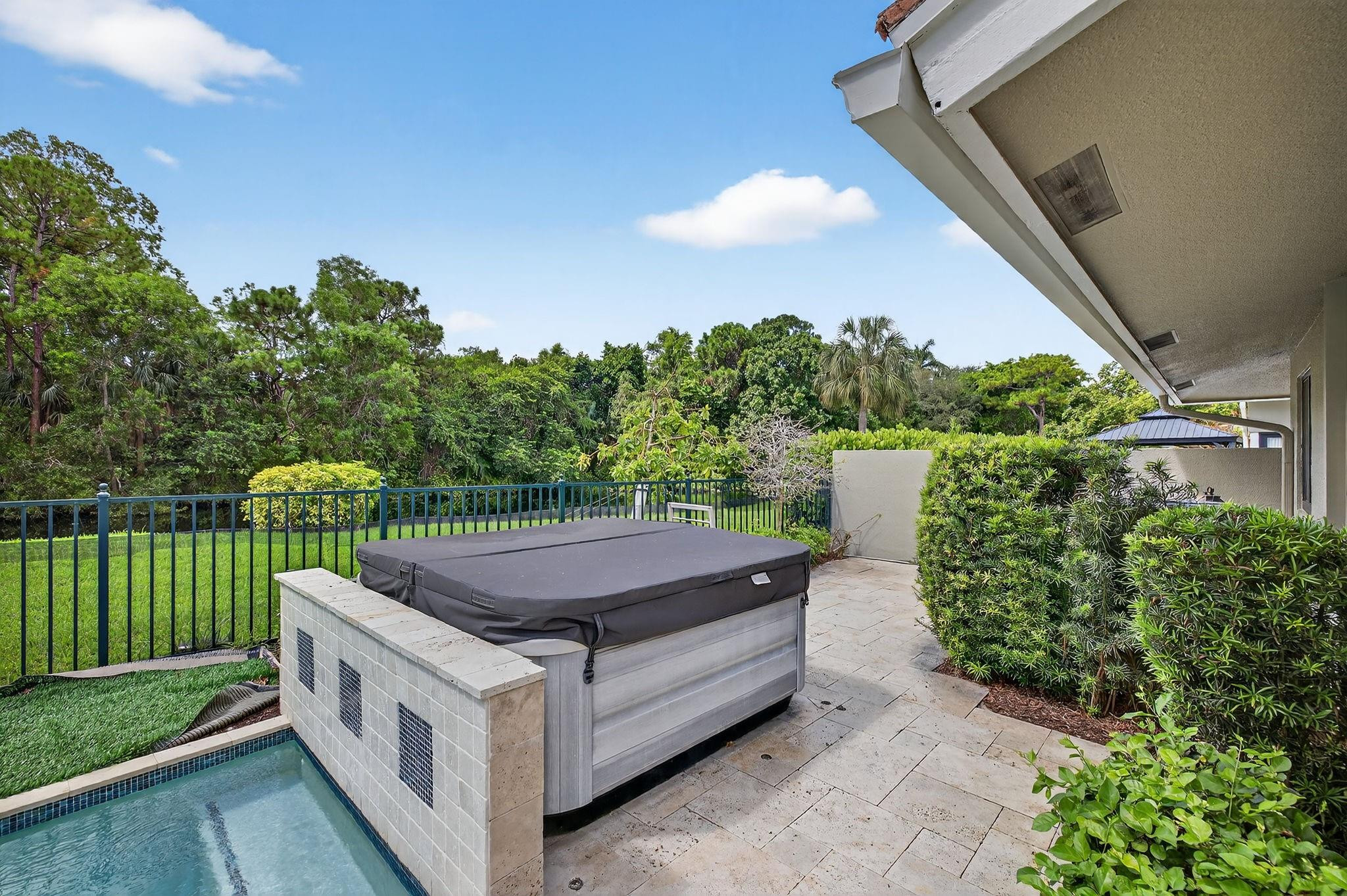 2754 Deer Creek Kelly Brooke Lane