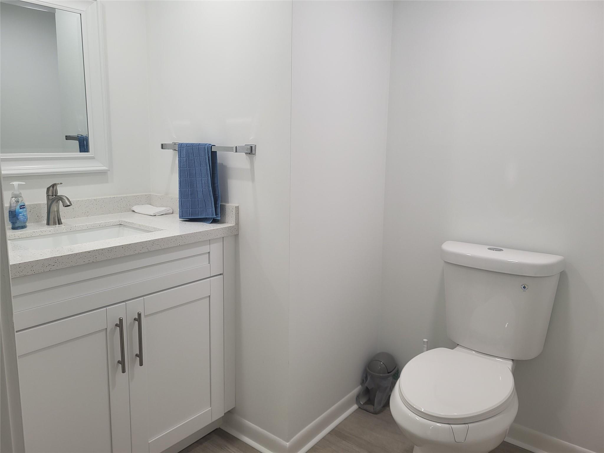 10777 W Sample Road 904