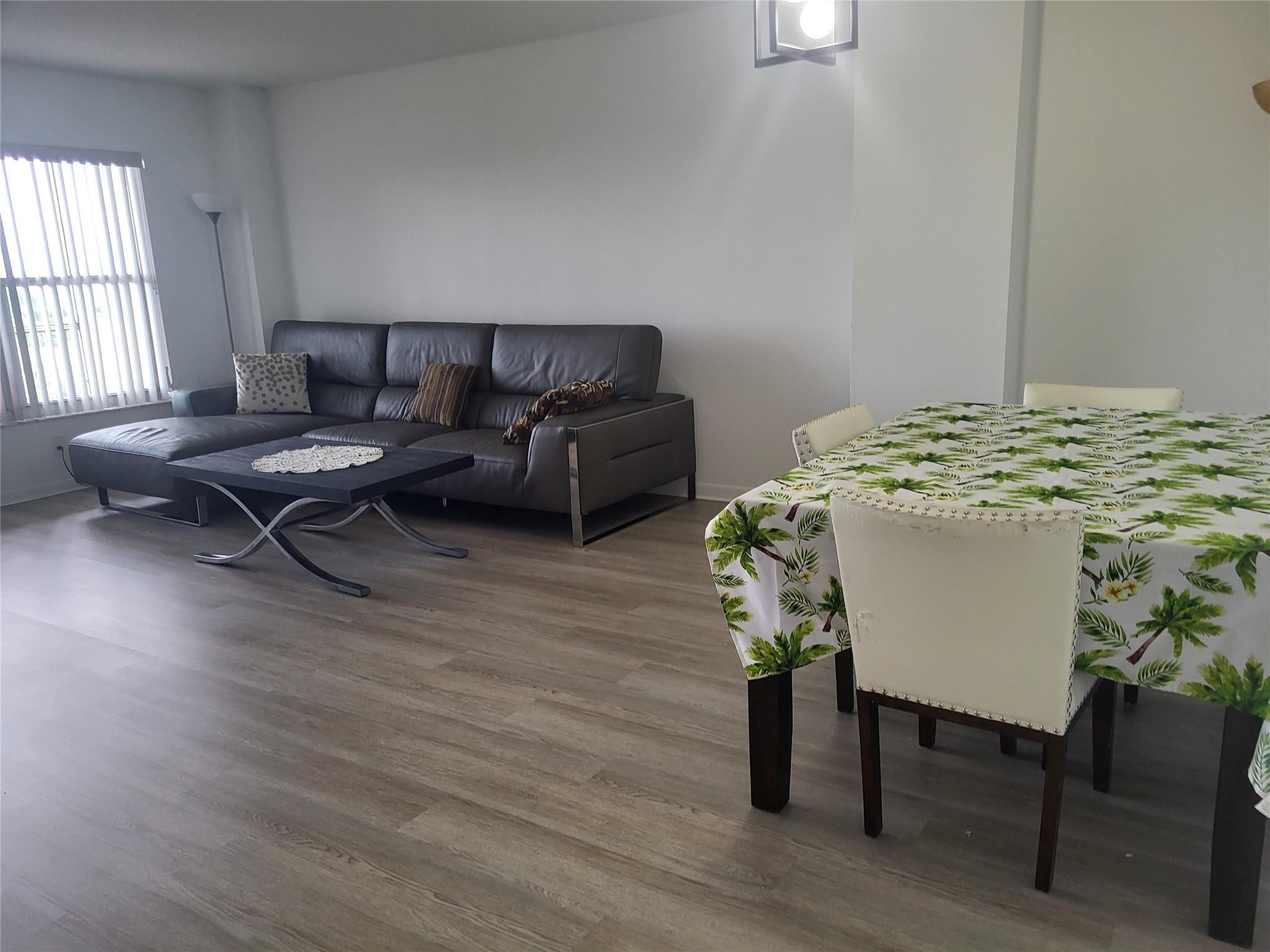 10777 W Sample Road 904