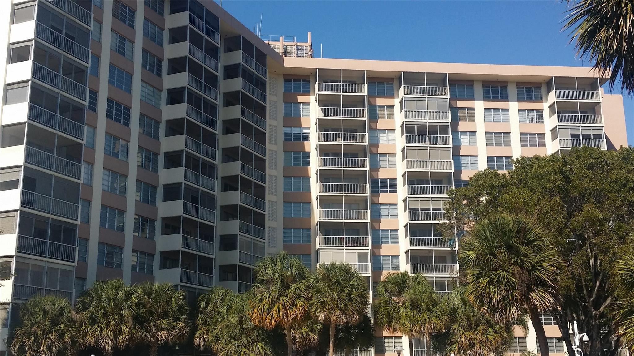 10777 W Sample Road 904