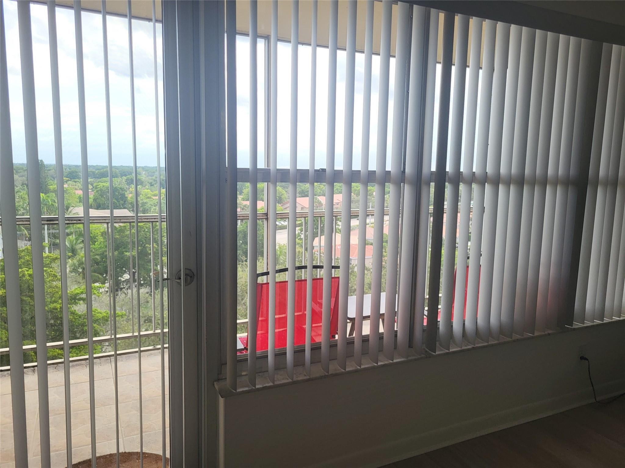 10777 W Sample Road 904