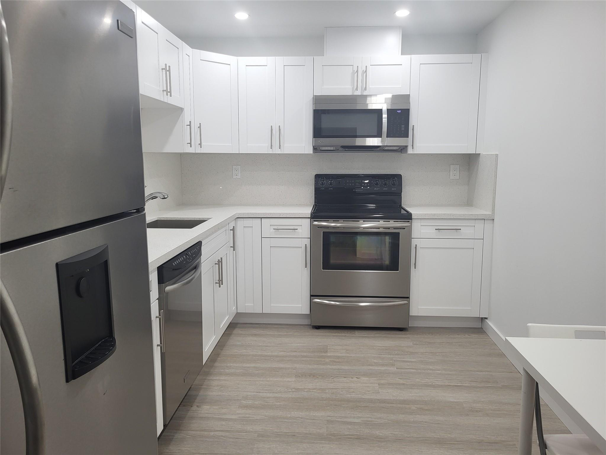 10777 W Sample Road 904