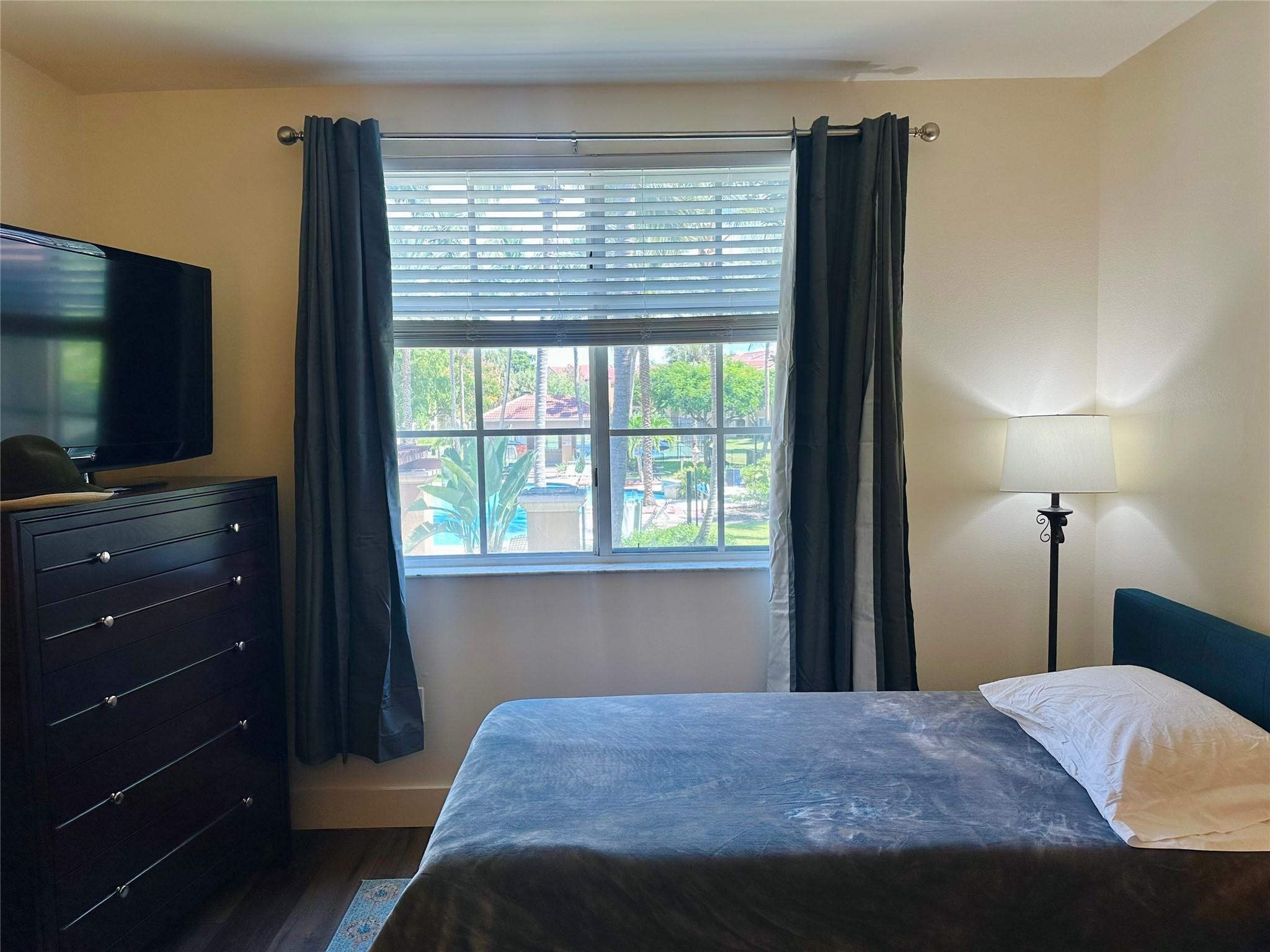7940 Nob Hill Road 206