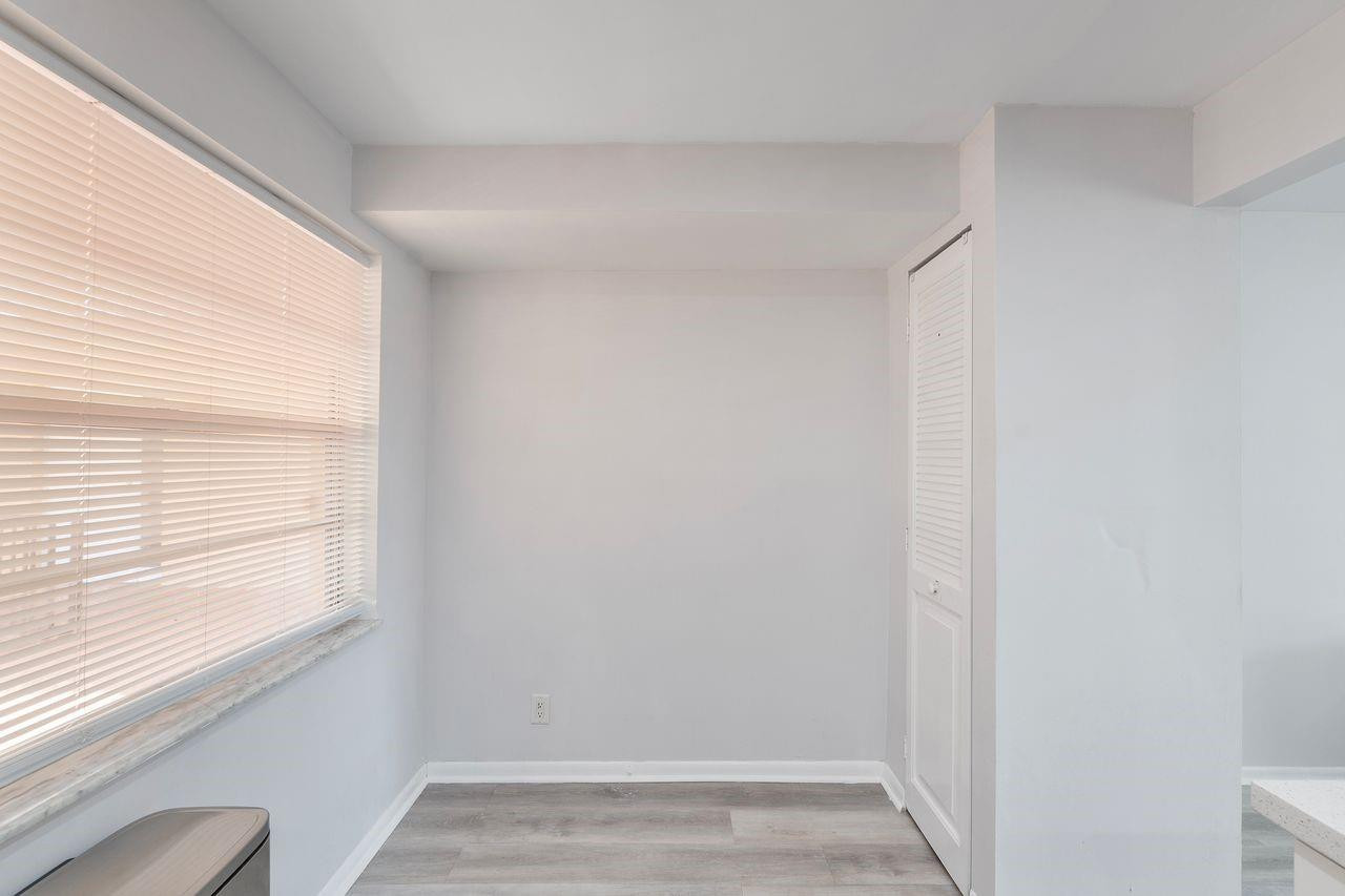 400 Commodore Drive 316
