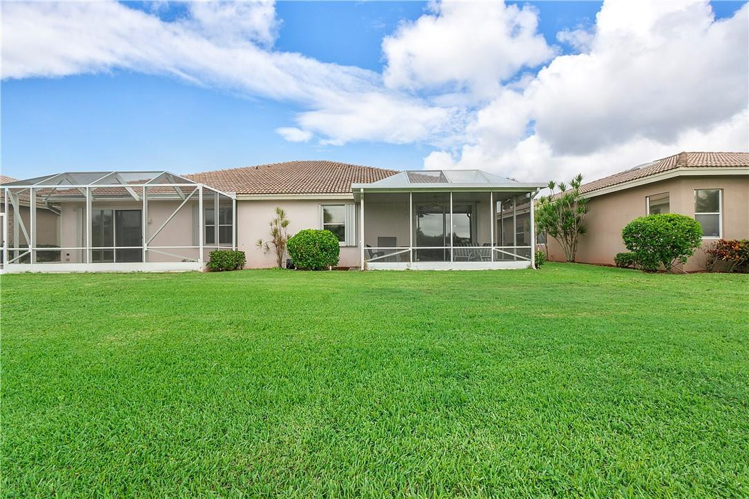 5690 Emerald Cay Terrace 5690