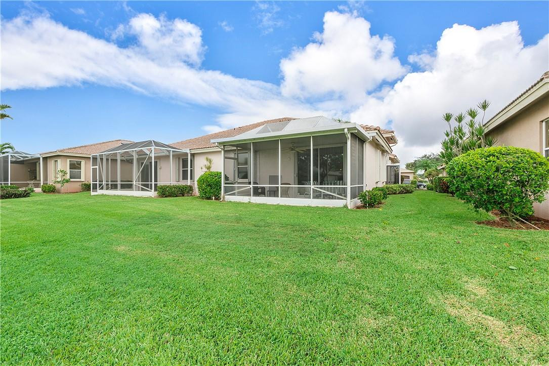 5690 Emerald Cay Terrace 5690
