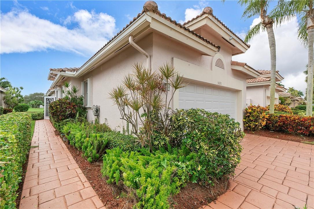 5690 Emerald Cay Terrace 5690