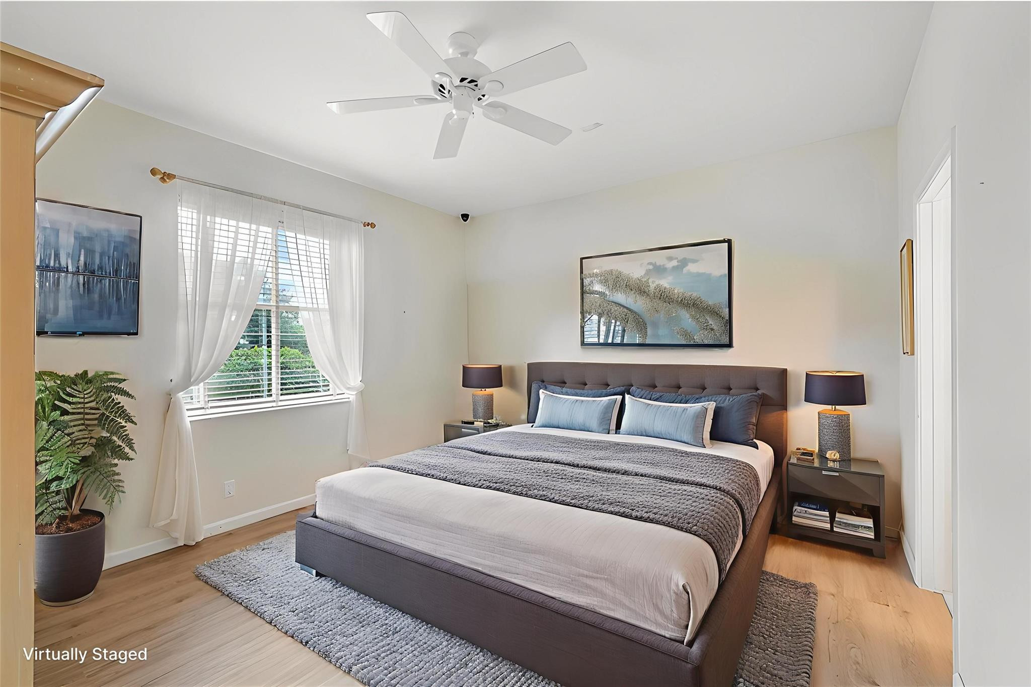 5690 Emerald Cay Terrace 5690