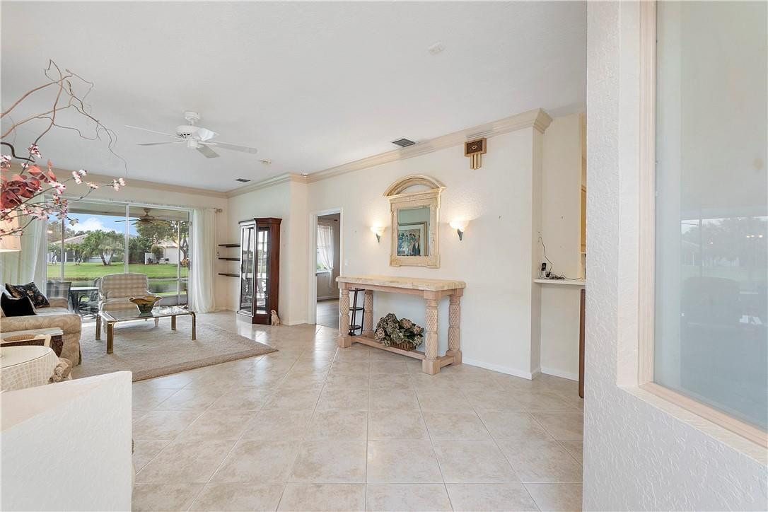 5690 Emerald Cay Terrace 5690