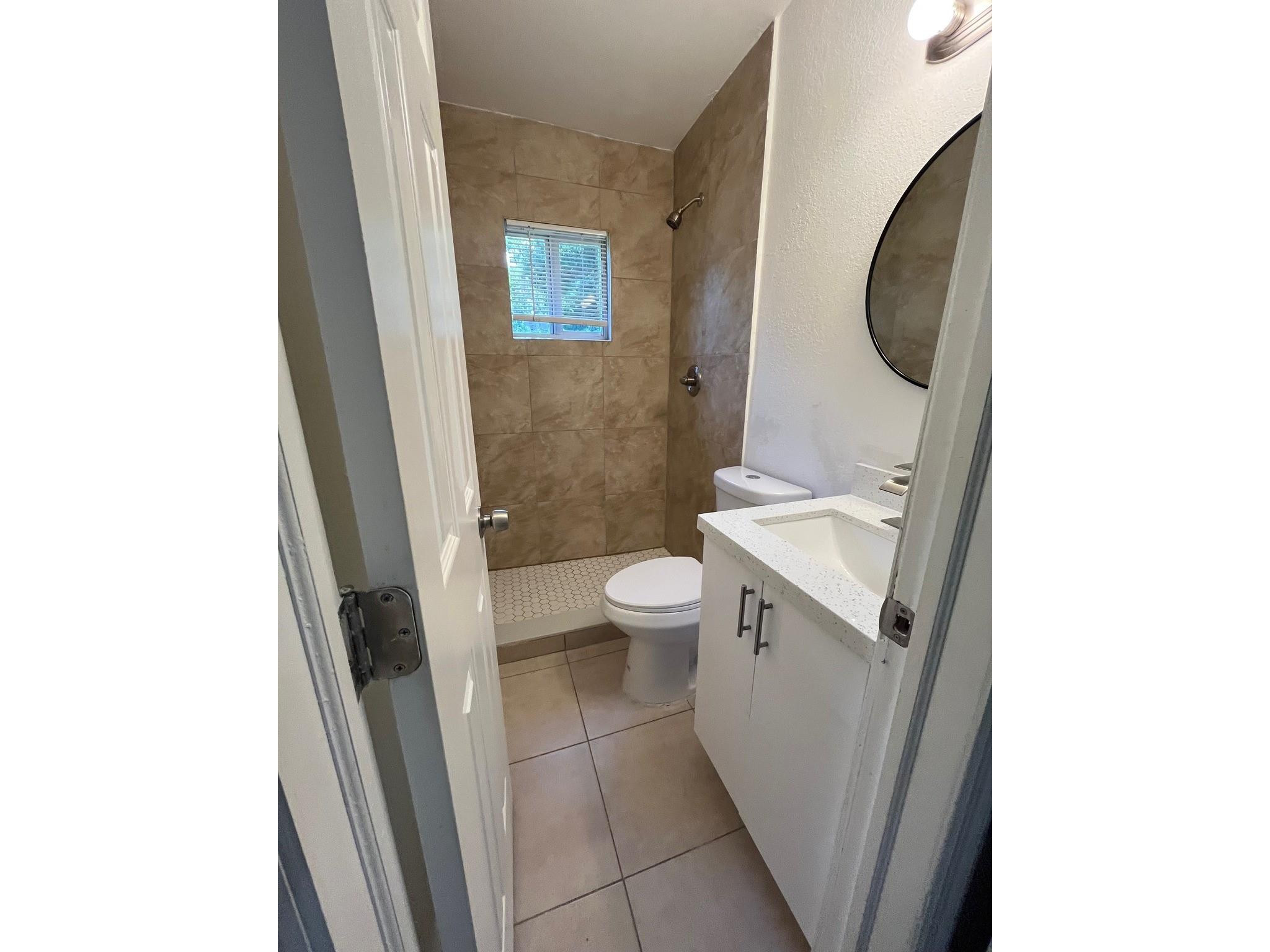 2300 6th Street 10