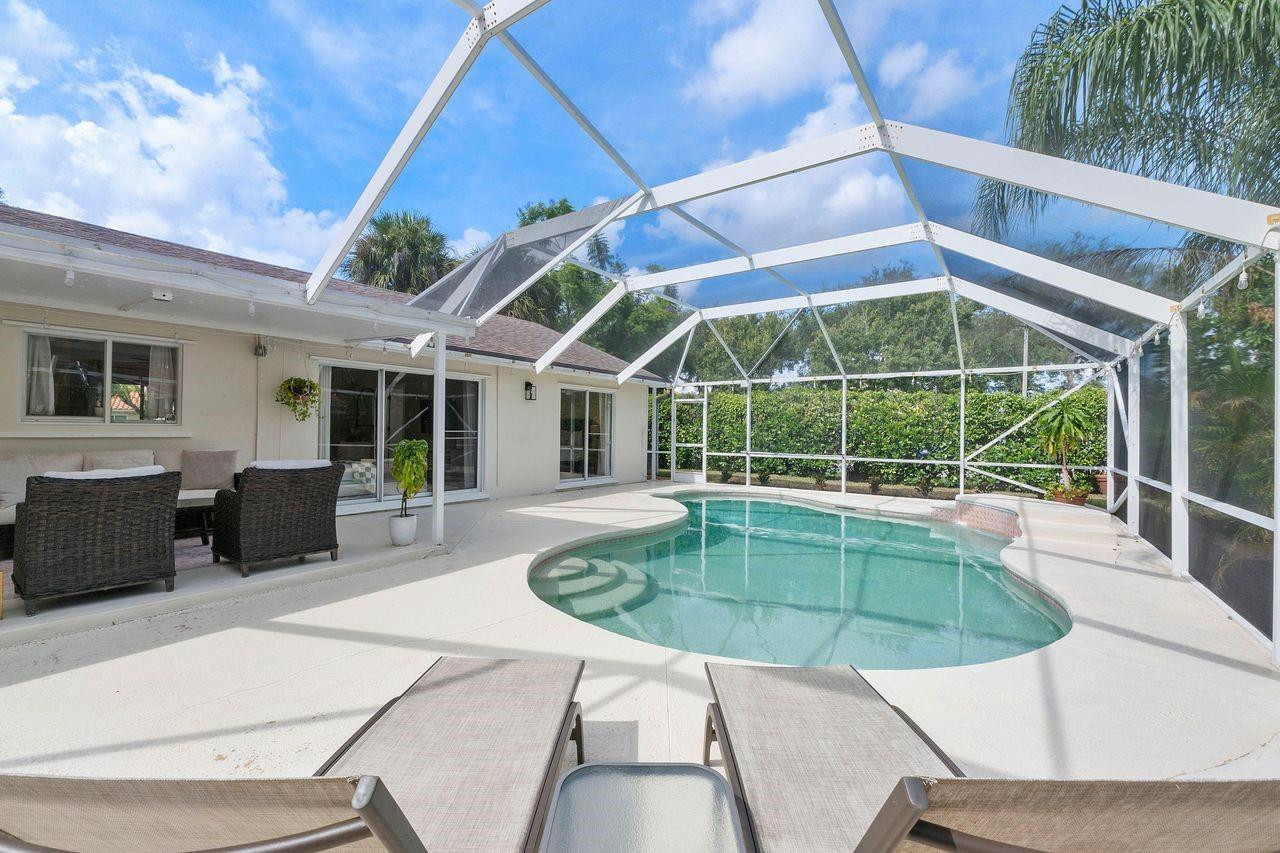 4061 NW 54th Court