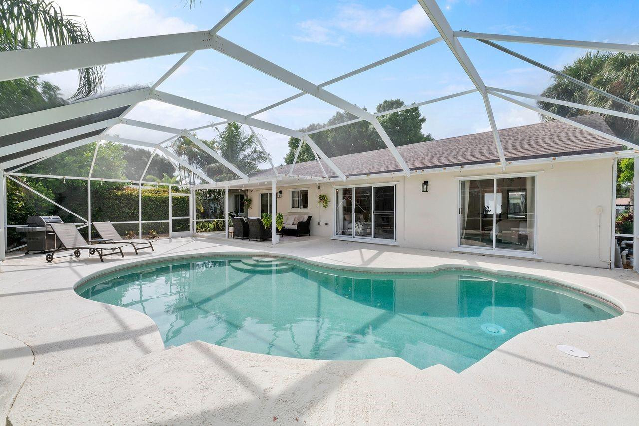 4061 NW 54th Court