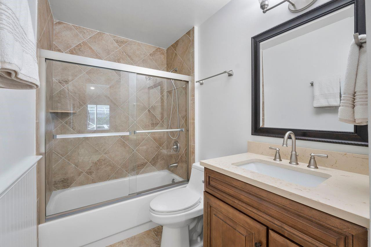 4061 NW 54th Court