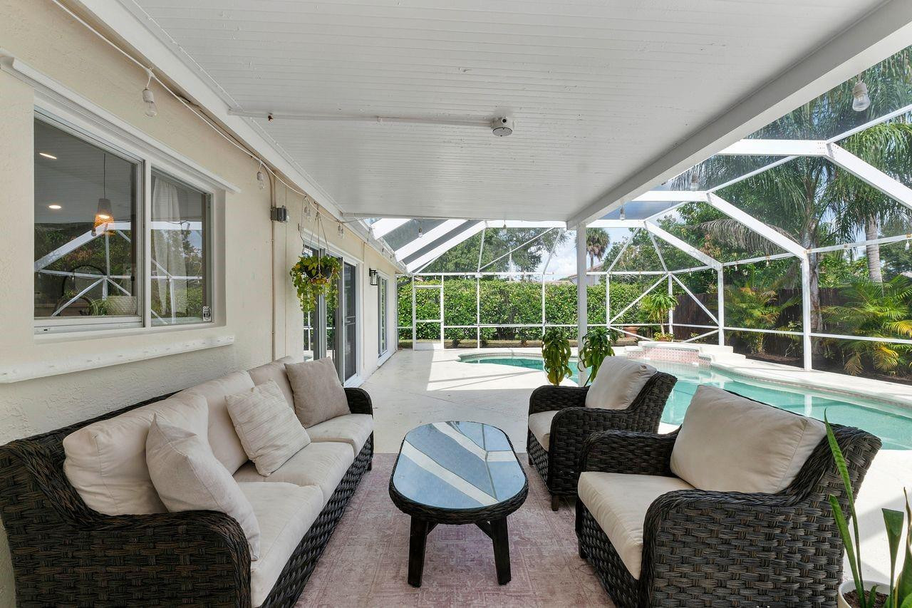 4061 NW 54th Court
