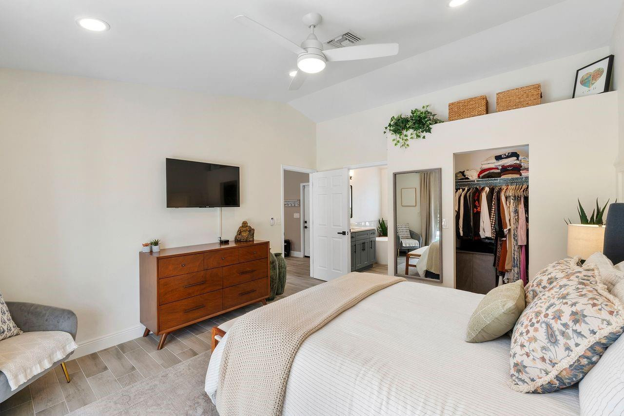 4061 NW 54th Court
