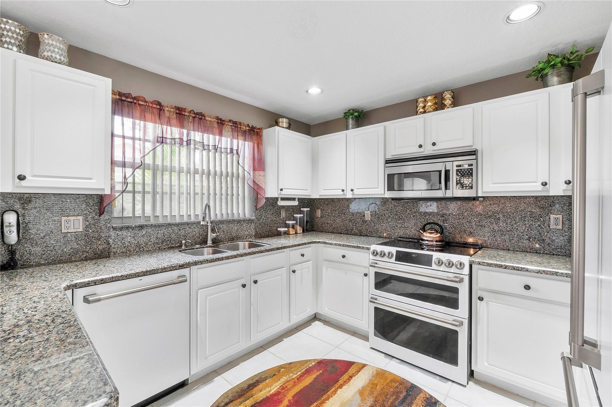 5332 NW 125th Avenue