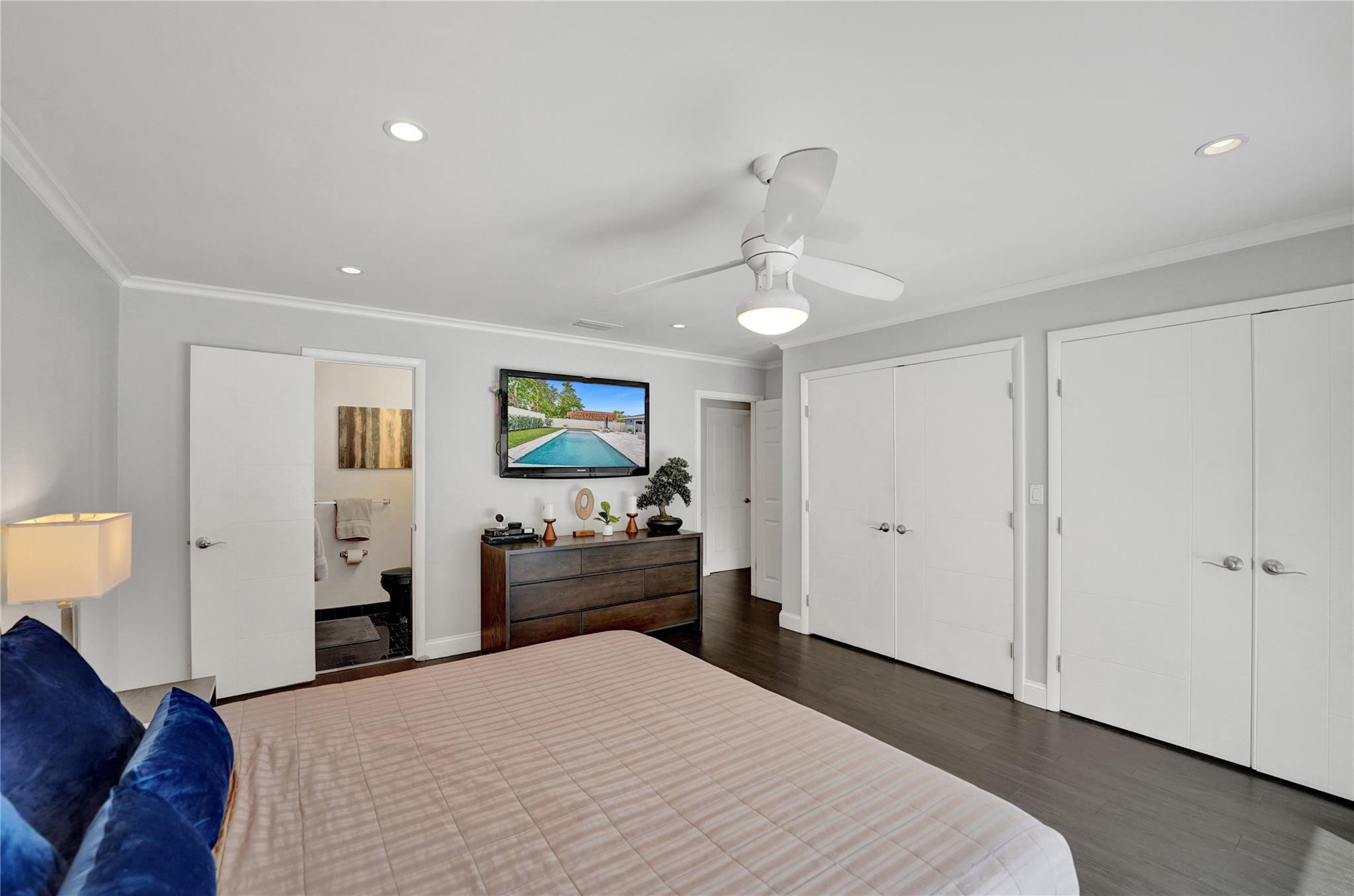1280 NE 40th Street