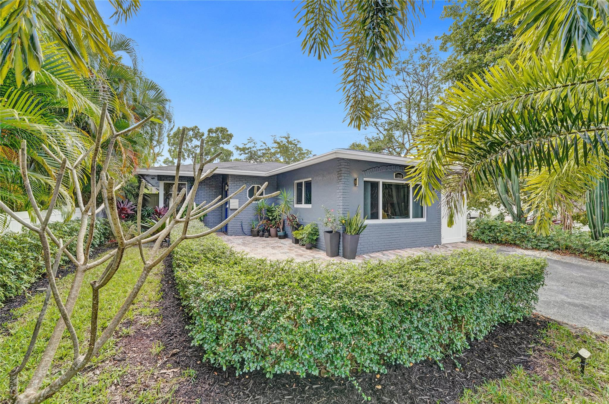 1280 NE 40th Street