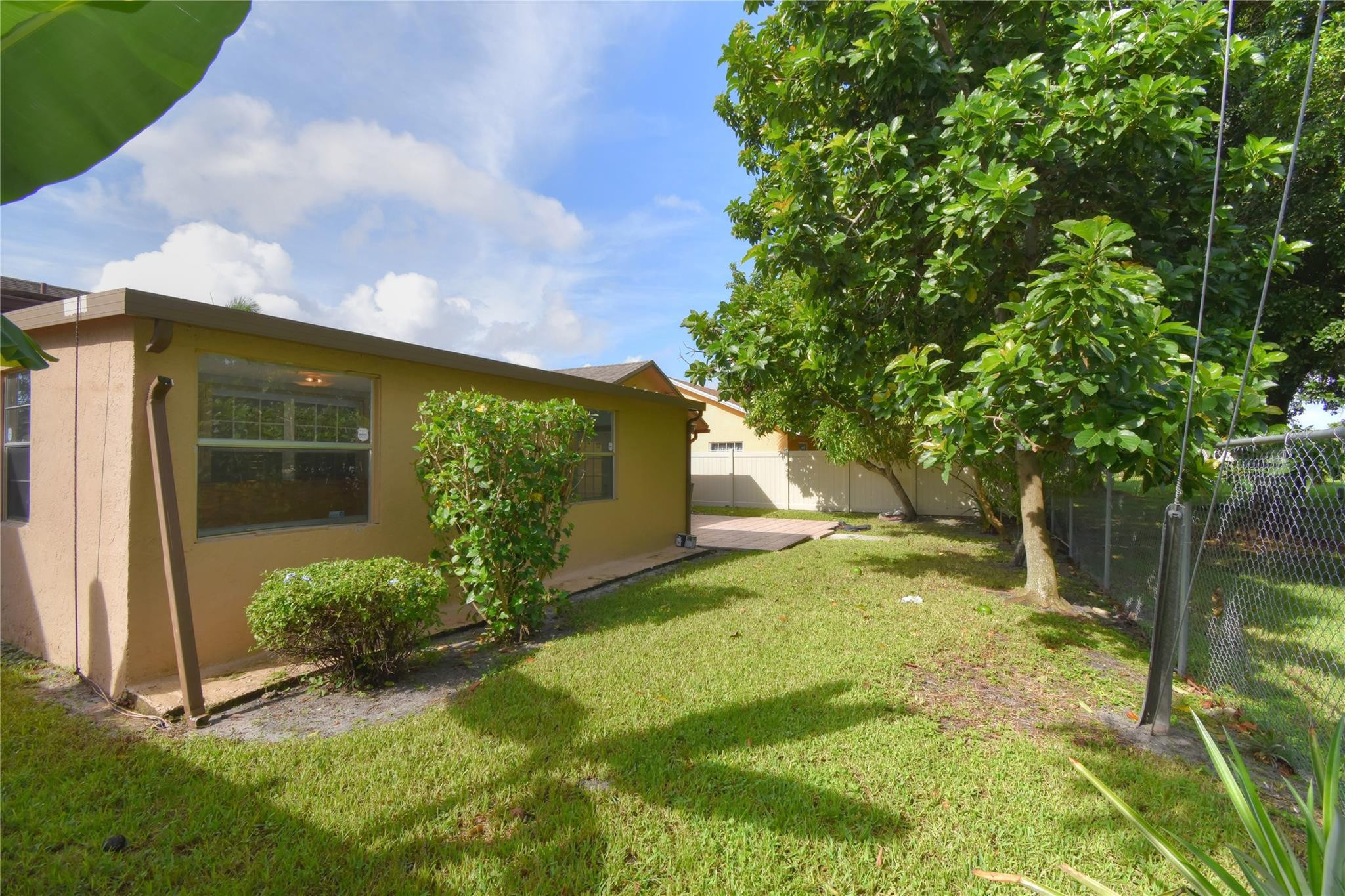 8605 SW 19th Street