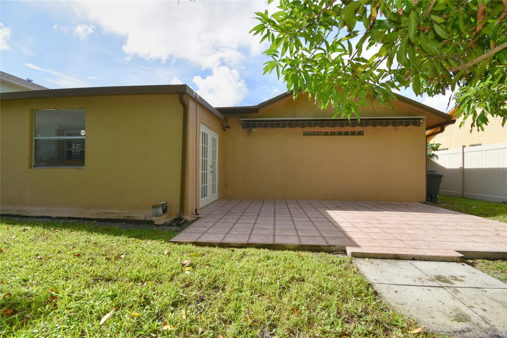 8605 SW 19th Street