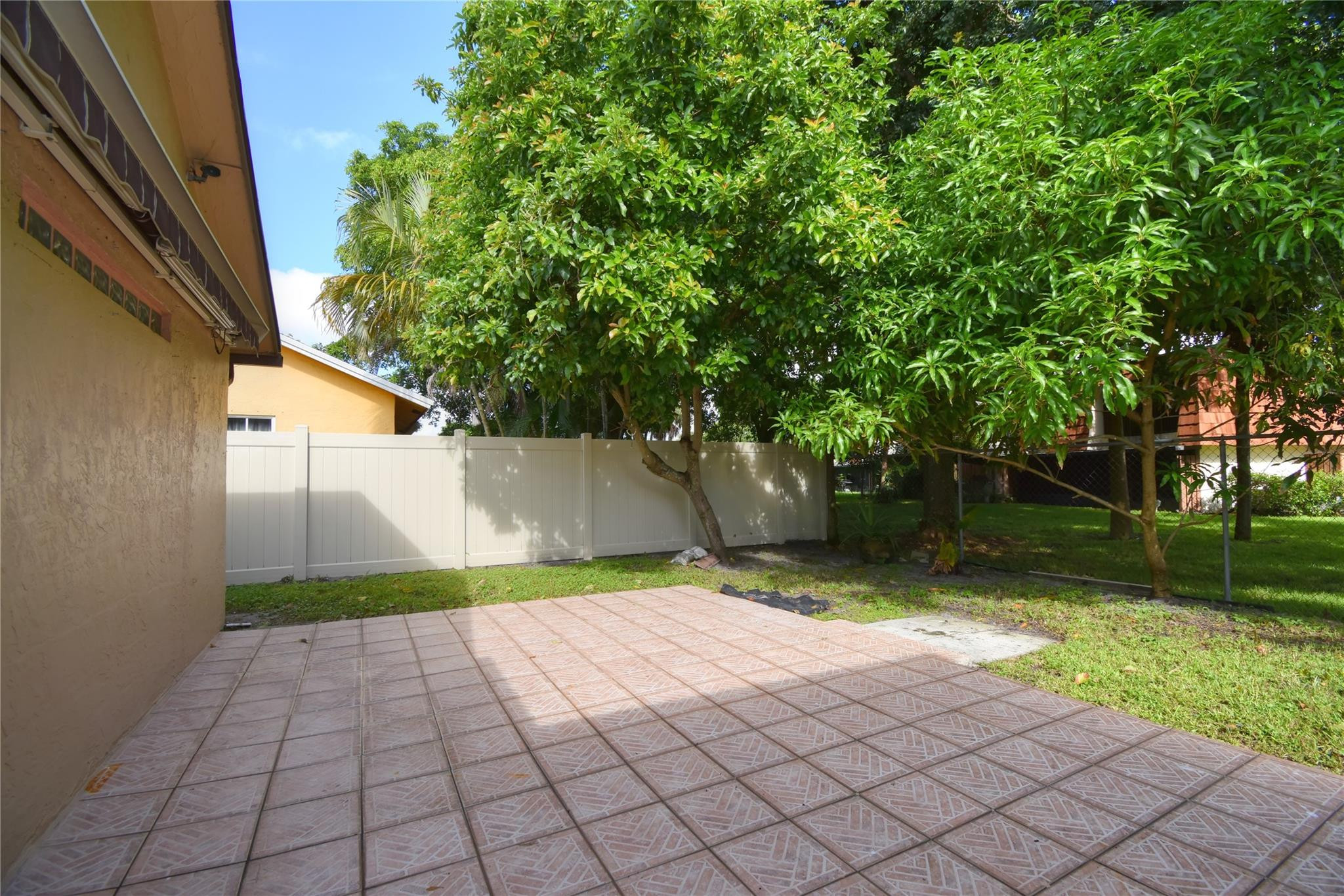 8605 SW 19th Street