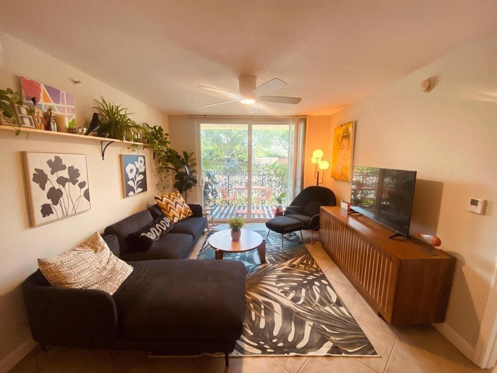 405 Villa Circle