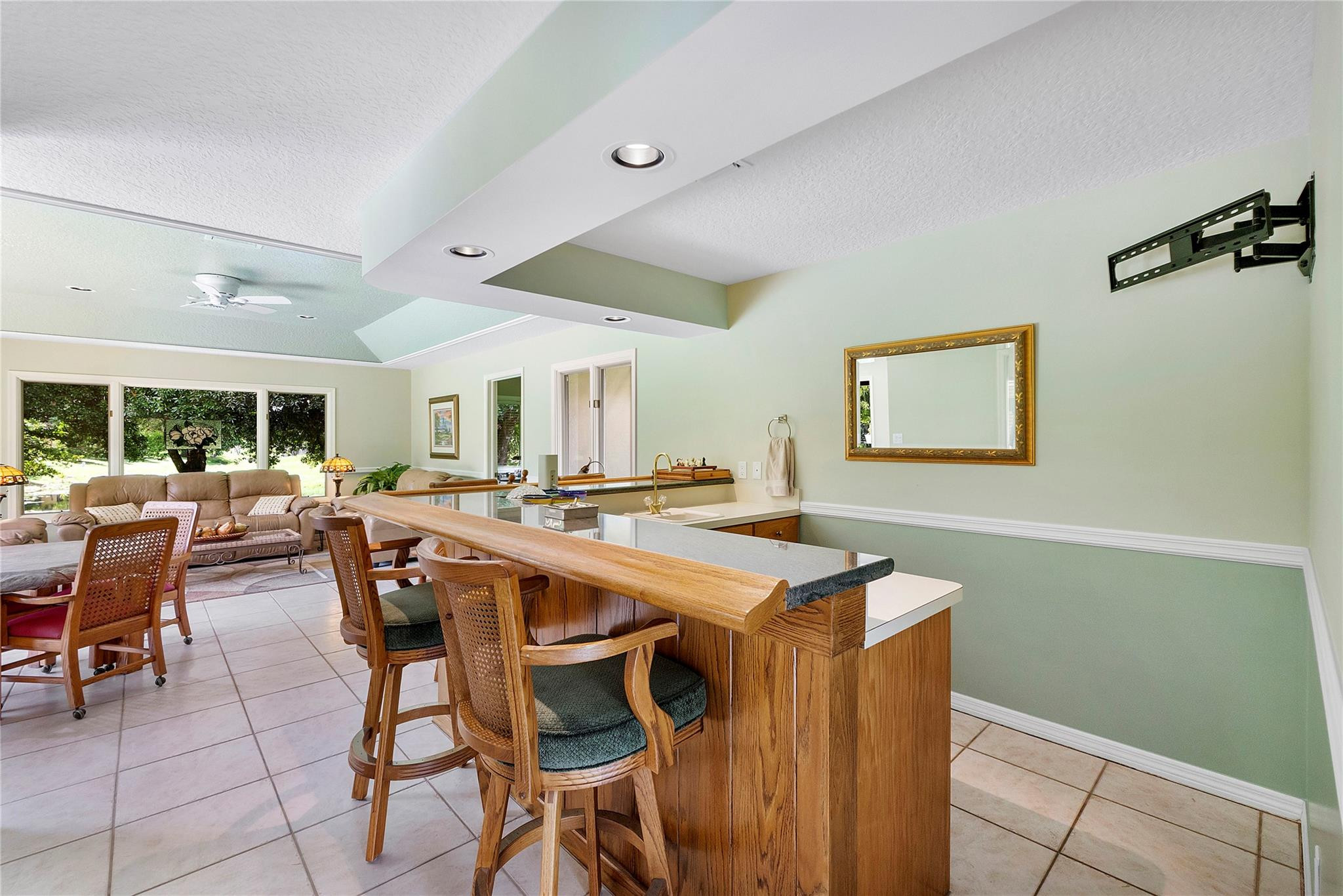 3663 NW 99th Terrace
