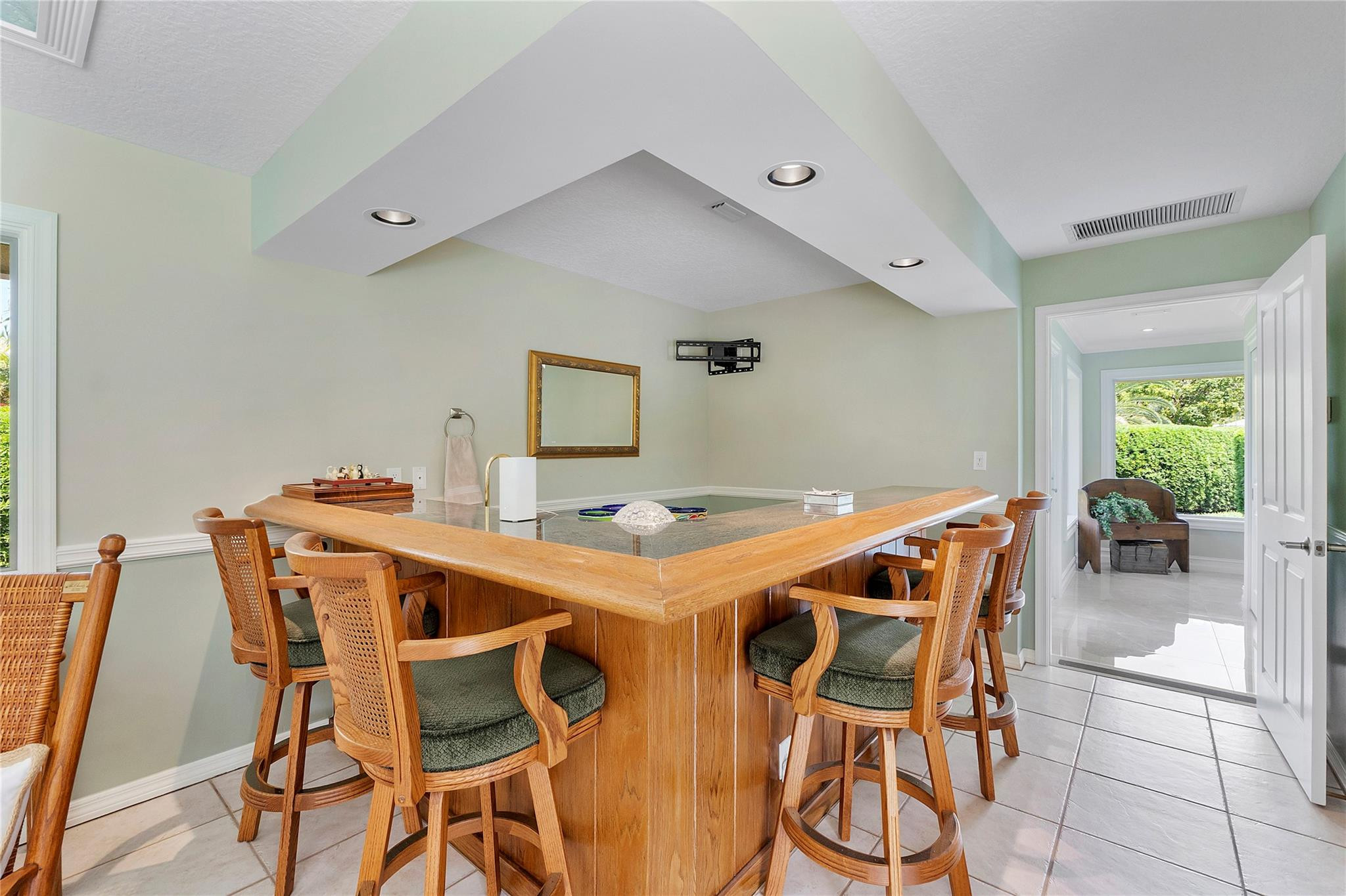 3663 NW 99th Terrace