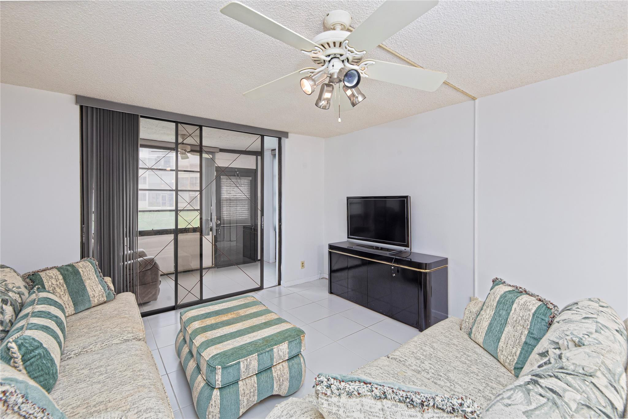 10220 NW 30th Court 112