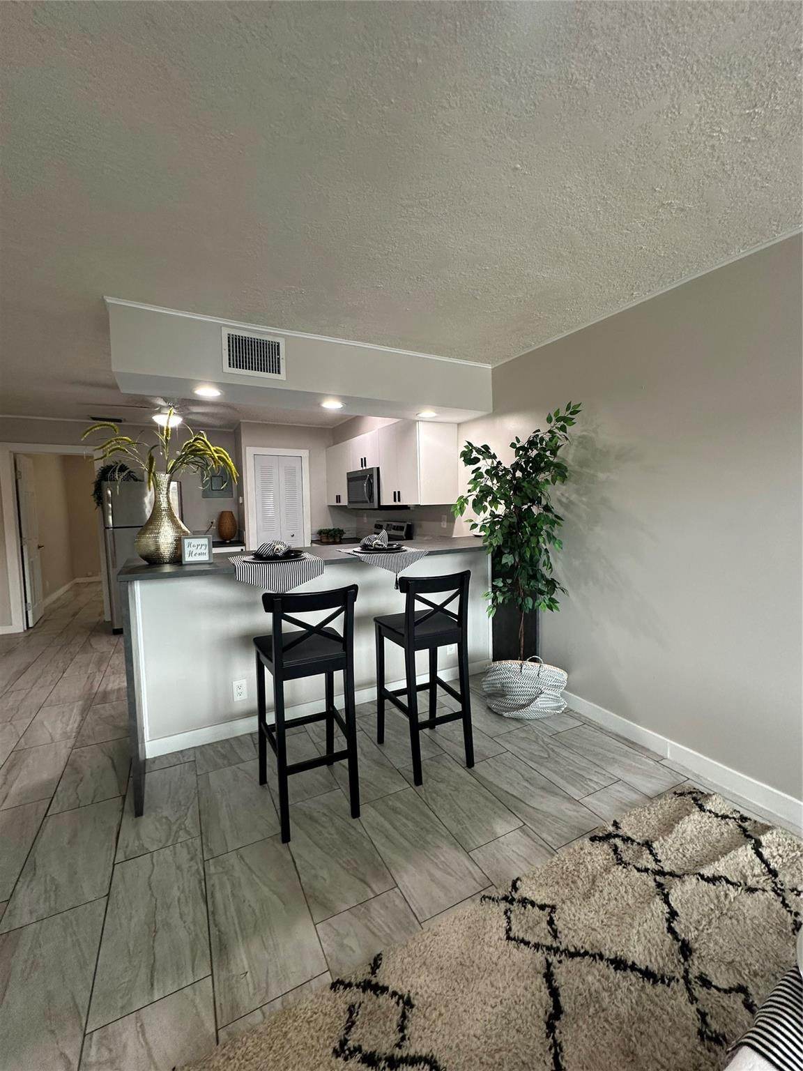 2175 NE 56th Street 106