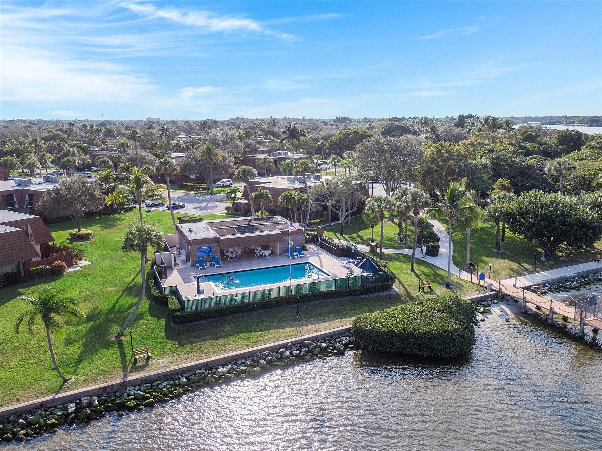 825 Center Street 4 A