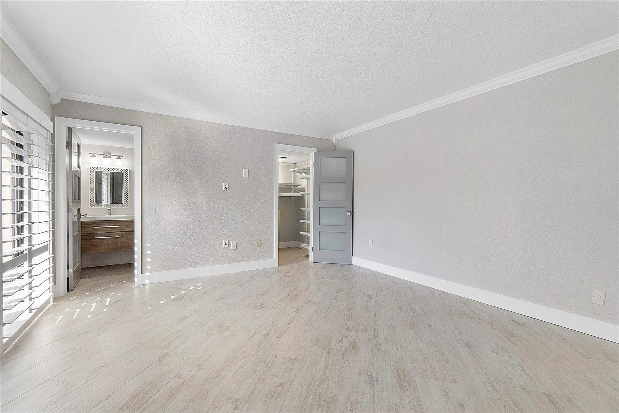 825 Center Street 4 A