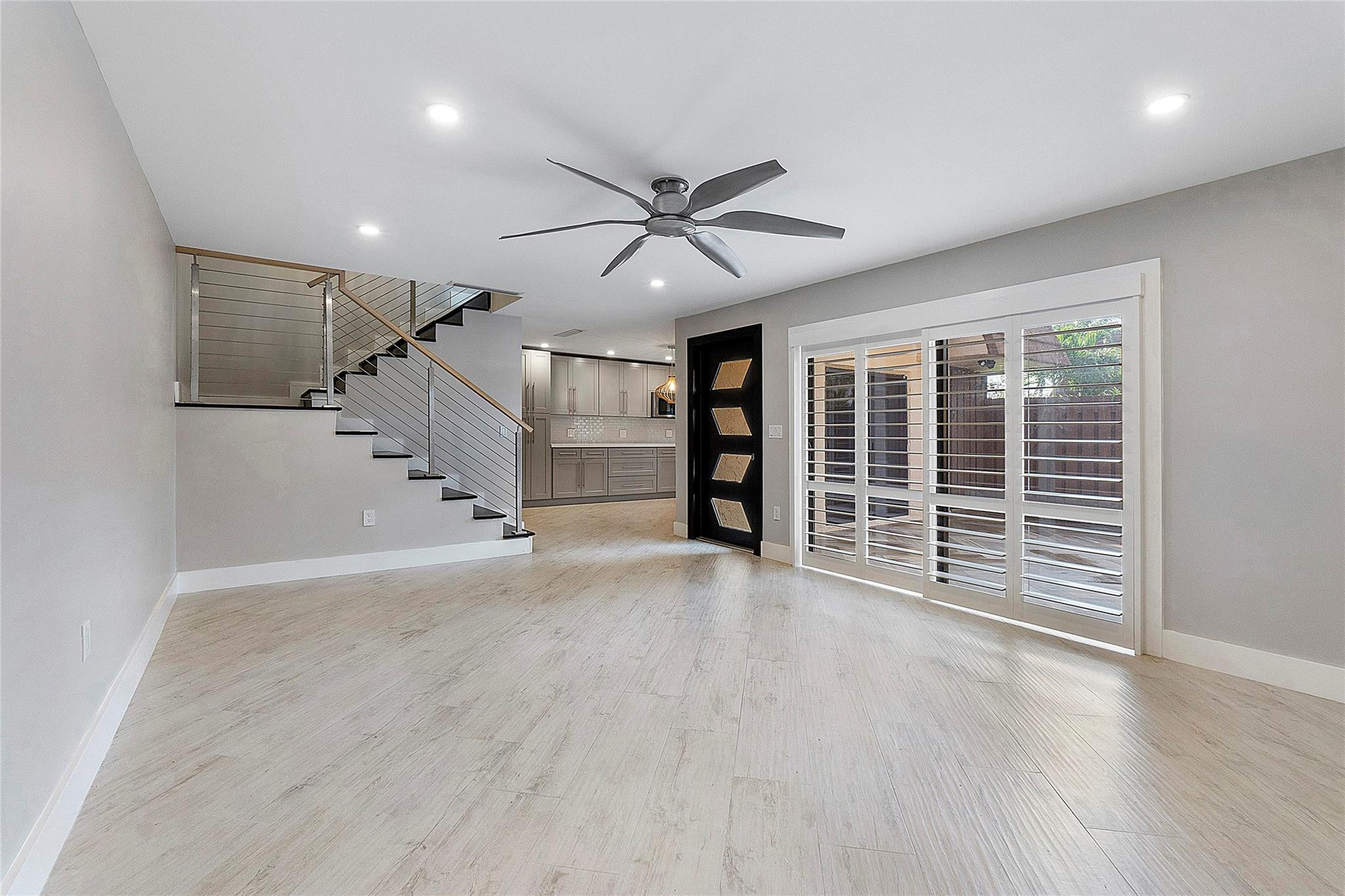 825 Center Street 4 A