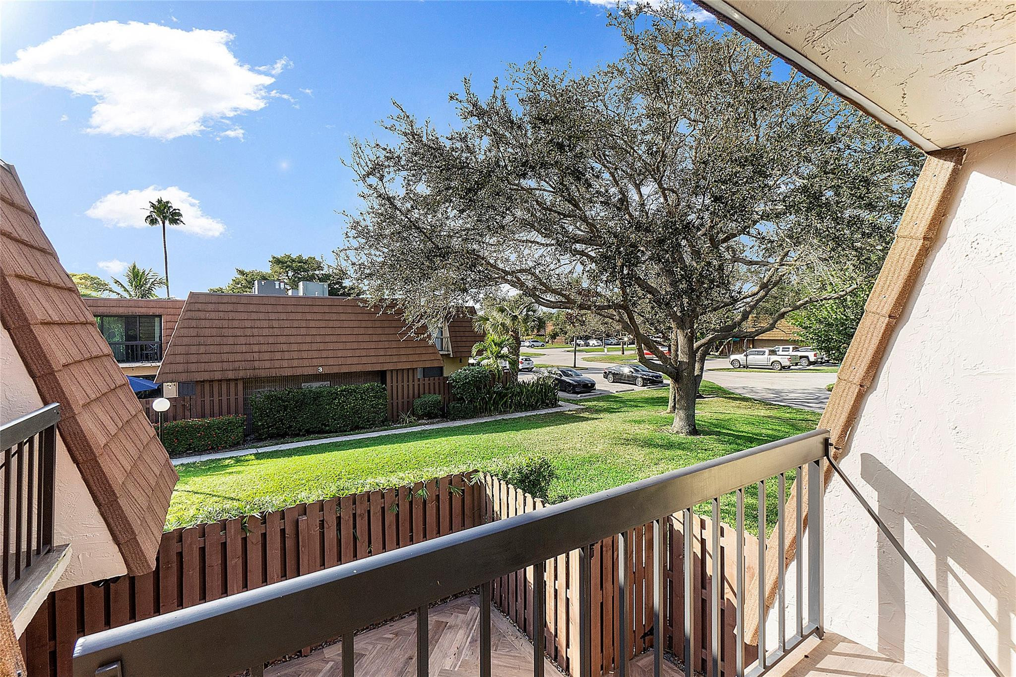 825 Center Street 4 A