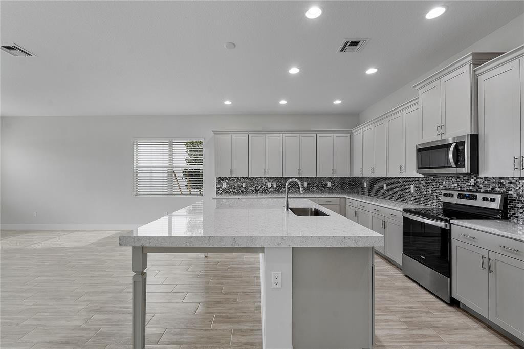 5217 Liberty Lane