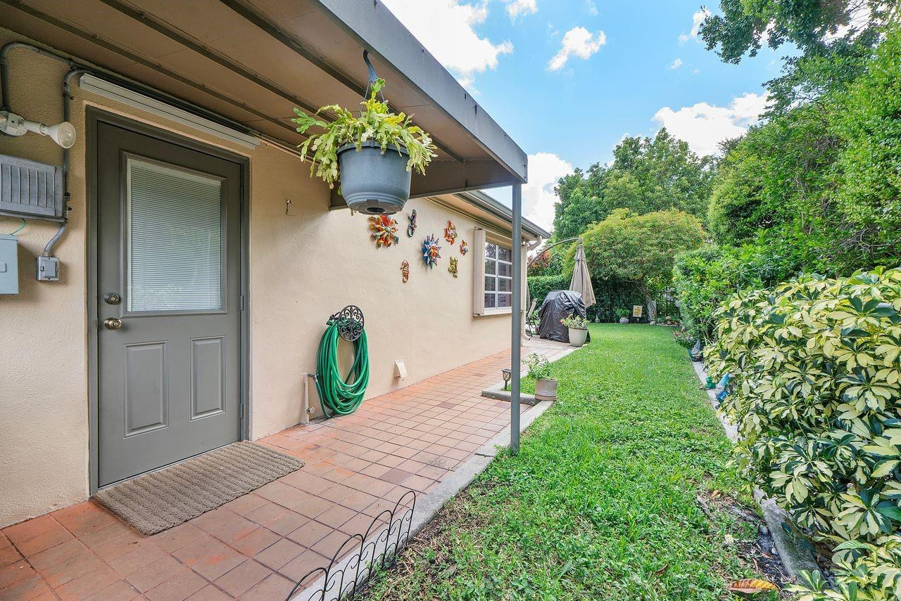 6444 NW 19th Court