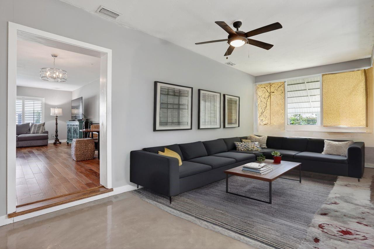 6800 NW 75th Street