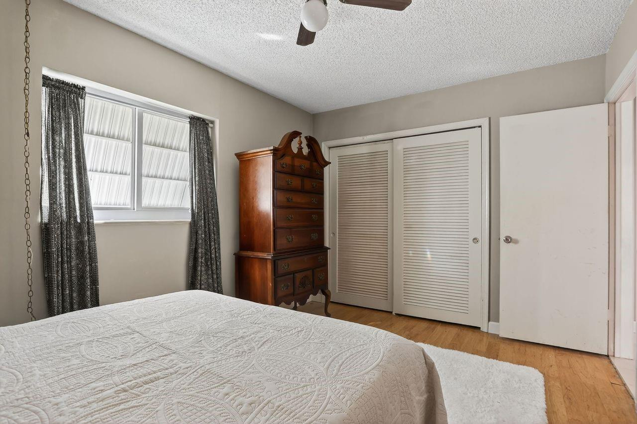 6800 NW 75th Street