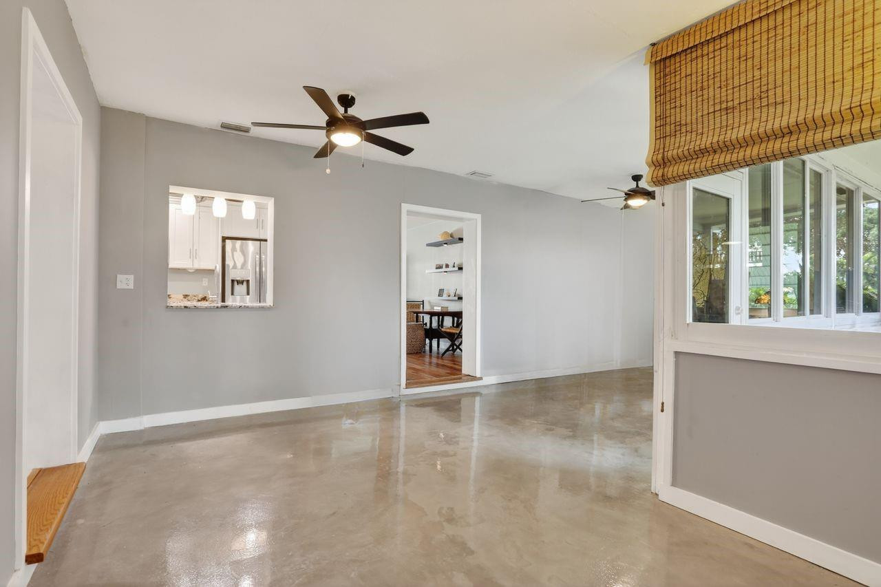 6800 NW 75th Street