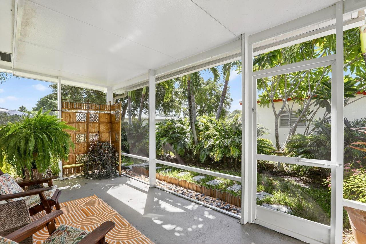 6800 NW 75th Street