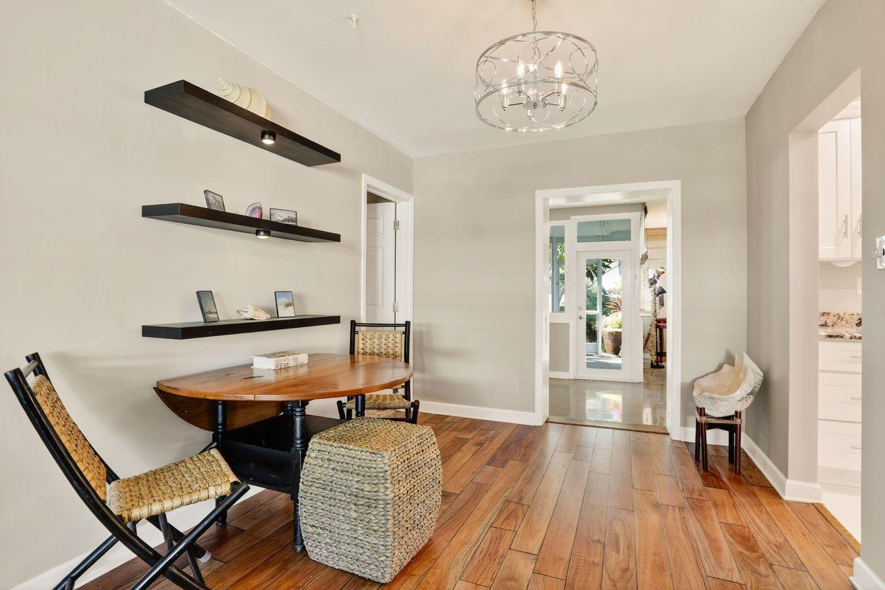 6800 NW 75th Street
